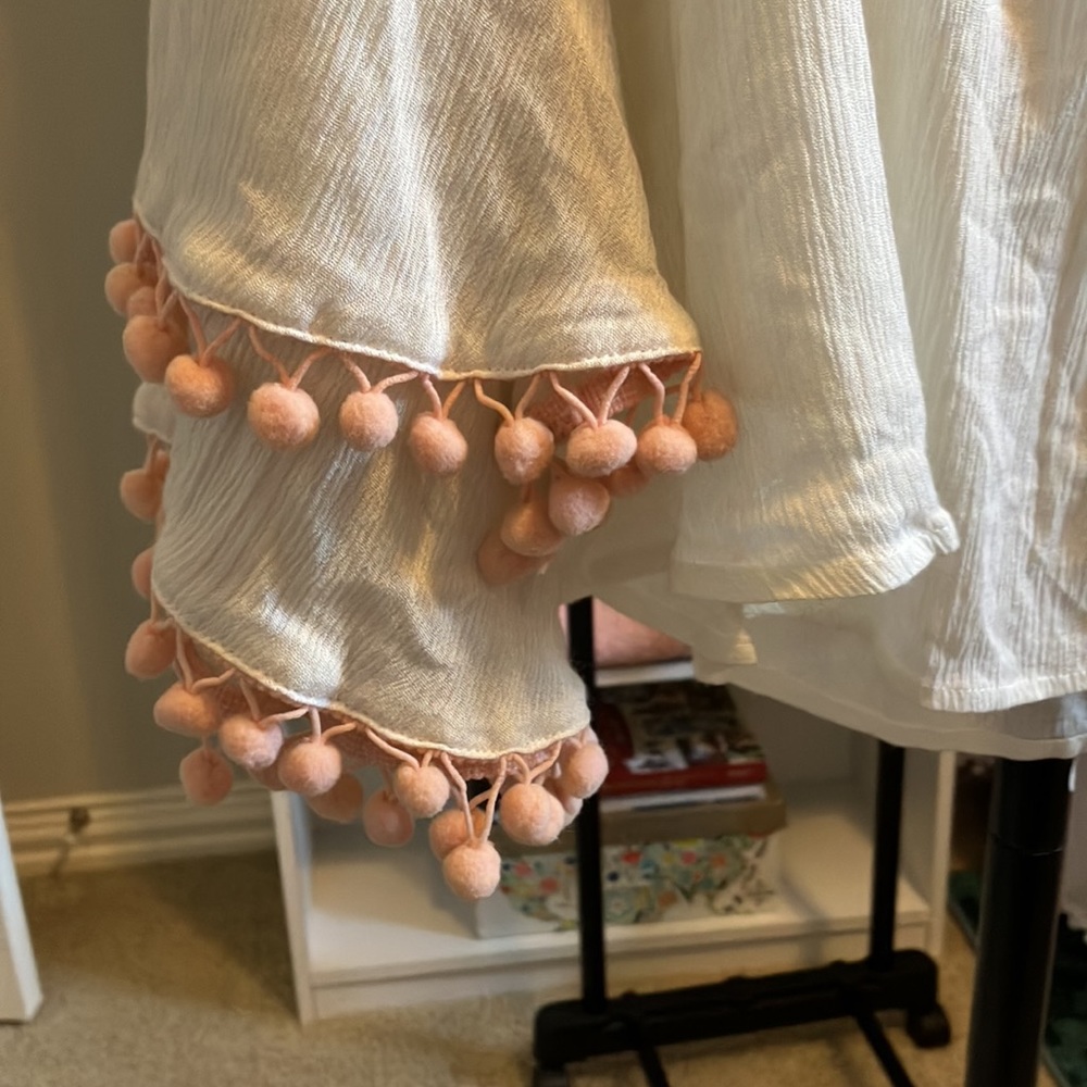Pink Pompom - Picture 2 of 3